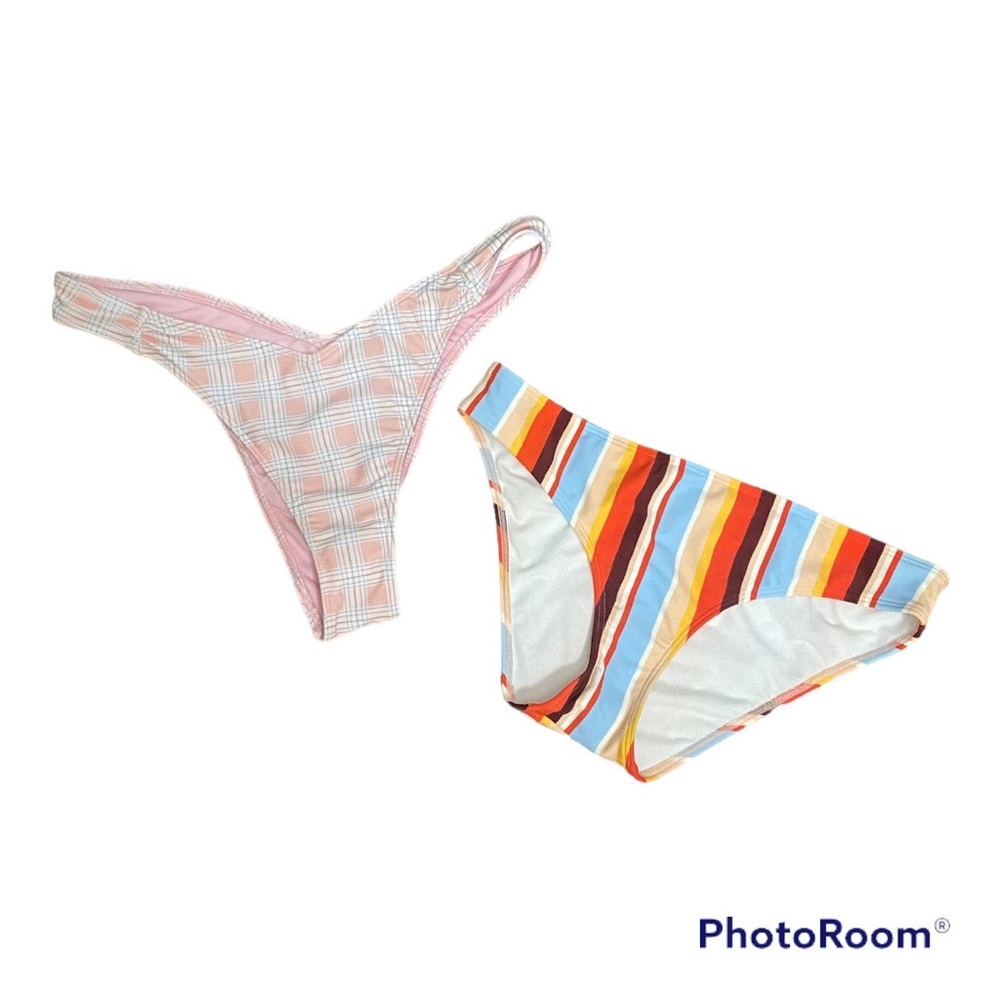HOLLISTER *TWO* Brand New Bikini Bottoms in Size XL Multicolor